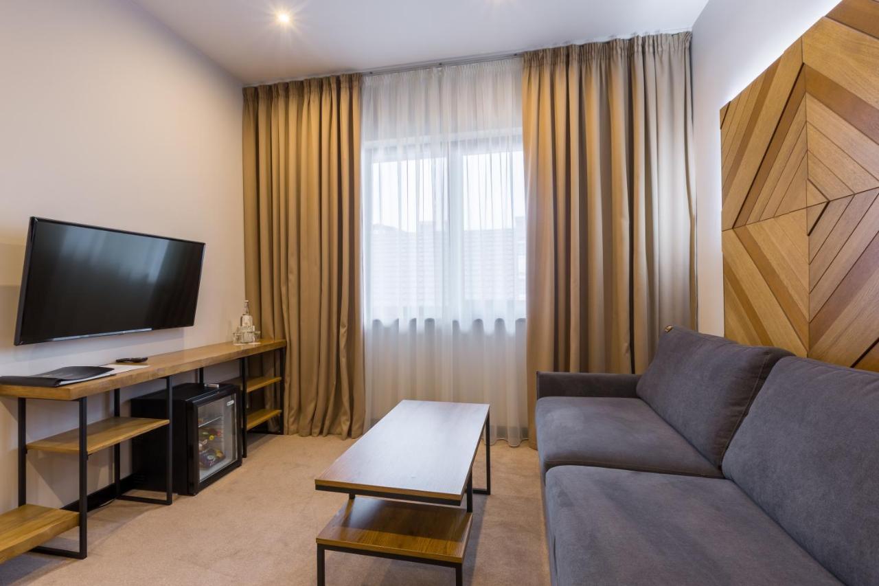 Святий Шарбель Hotell Morsjyn Eksteriør bilde