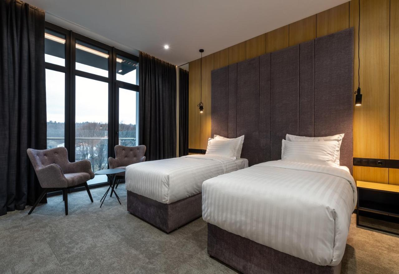 Святий Шарбель Hotell Morsjyn Eksteriør bilde