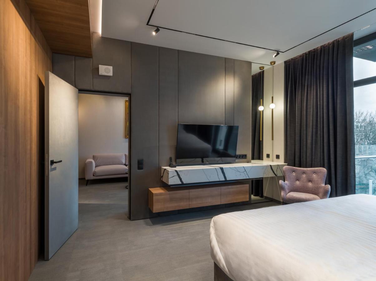 Святий Шарбель Hotell Morsjyn Eksteriør bilde