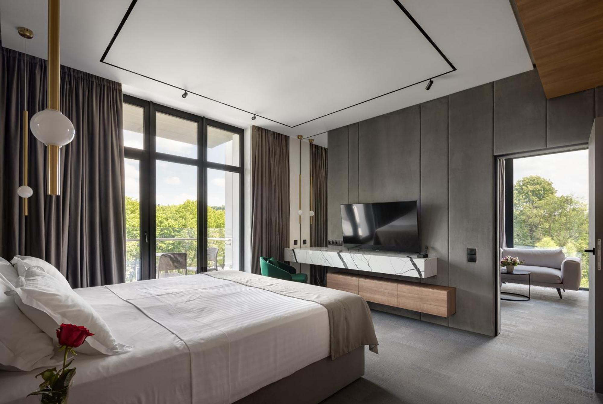 Святий Шарбель Hotell Morsjyn Eksteriør bilde